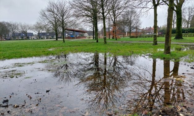 Nat weer speelt herinrichting Heijmanspark parten