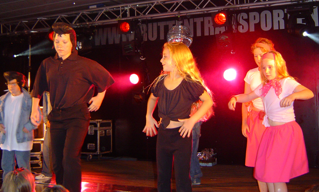 Opgave mini-playbackshow op Koningsfestival