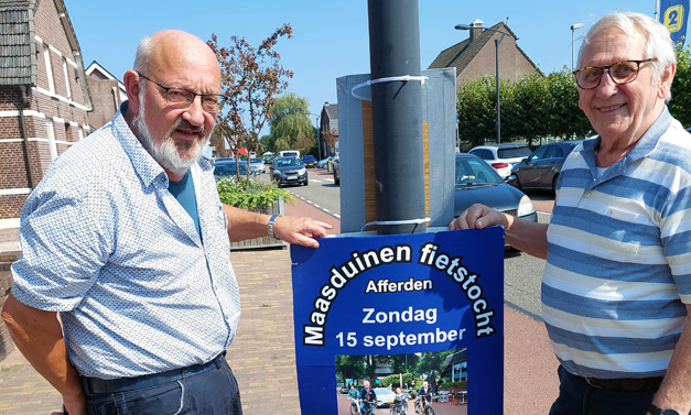 Op de fiets voor de Maasduinenfietstocht