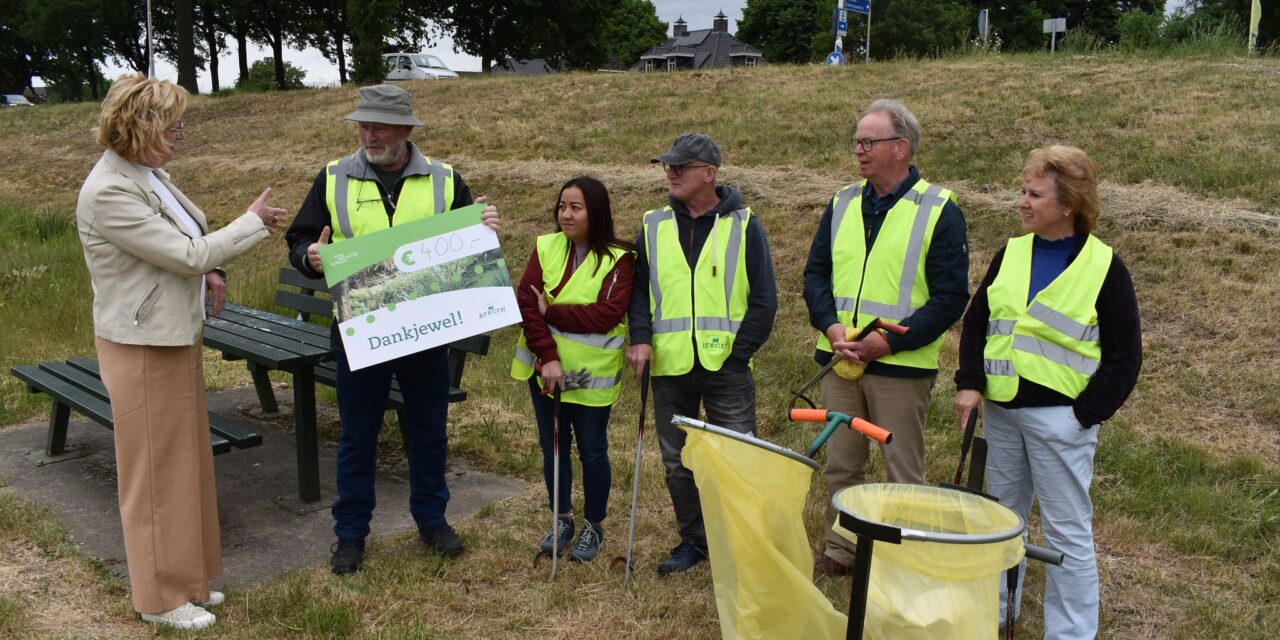 Bedankje voor Bermafvalploeg Afferden